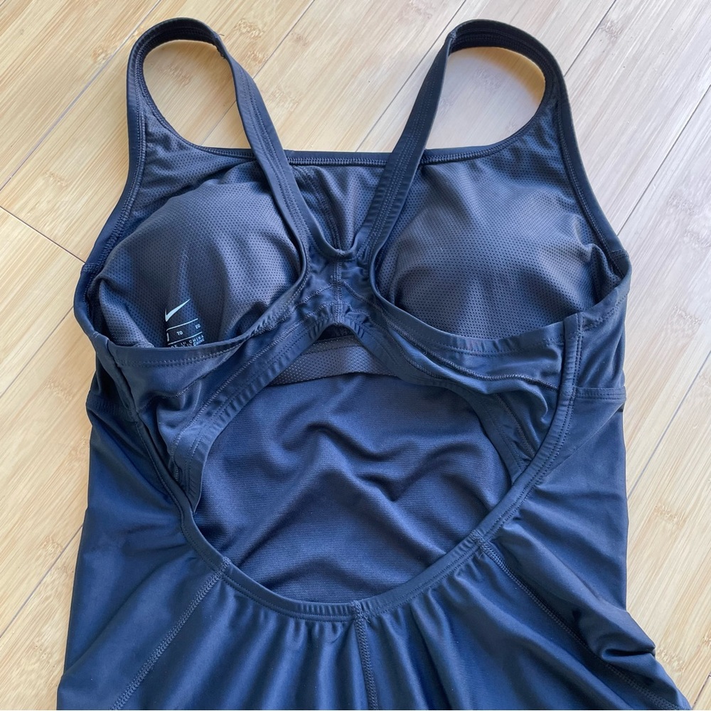 S O L D : Nike Epic Racerback One Piece Swimsuit - Picture 9 of 12
